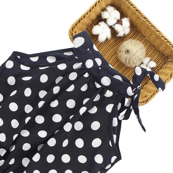 Girls Polka Dot Blouse and Pants Set - Picture 2 of 5